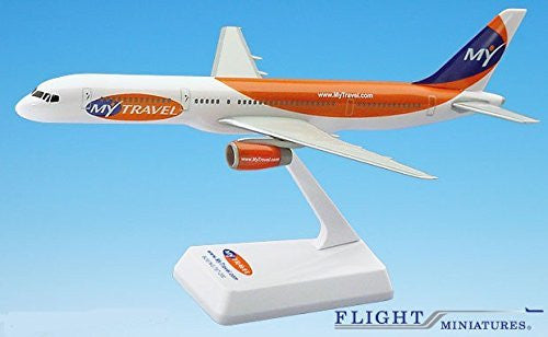 MyTravel 757-200 Airplane Miniature Model Snap Fit Kit 1:200 Part# ABO-75720H-053